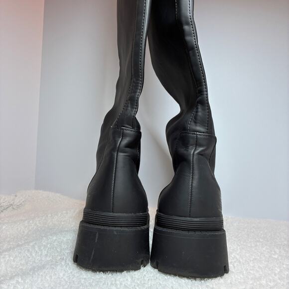 JUSTFAB CASSIETTA LUG SOLE TALL RAIN BOOTS Wm Size 12 Black Faux Leather - Picture 3 of 7